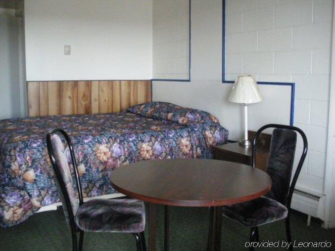 Caravan Motel Fort St. John Habitación foto