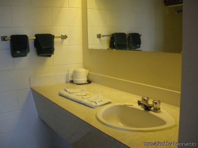 Caravan Motel Fort St. John Habitación foto